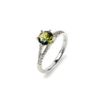 Parti Saphir Ring 18kt Weißgold mit Brillanten – Handgefertigter Ring mit grün-gelbem Parti-Saphir, Einzelstück, BeVain München
