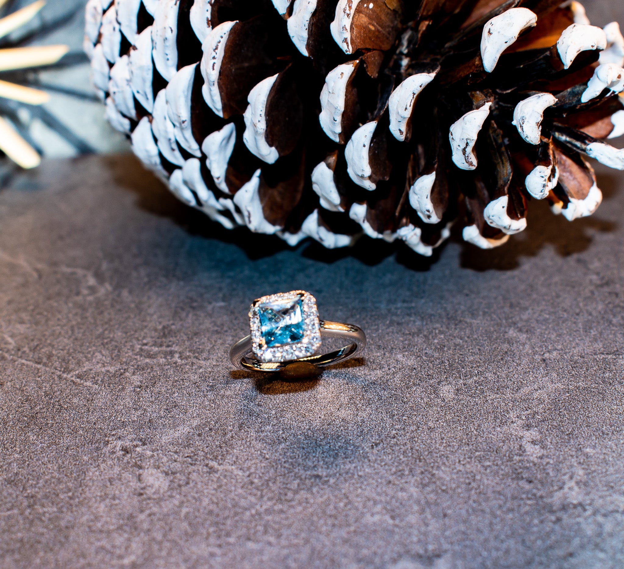 Ring Weißgold mit Aquamarin