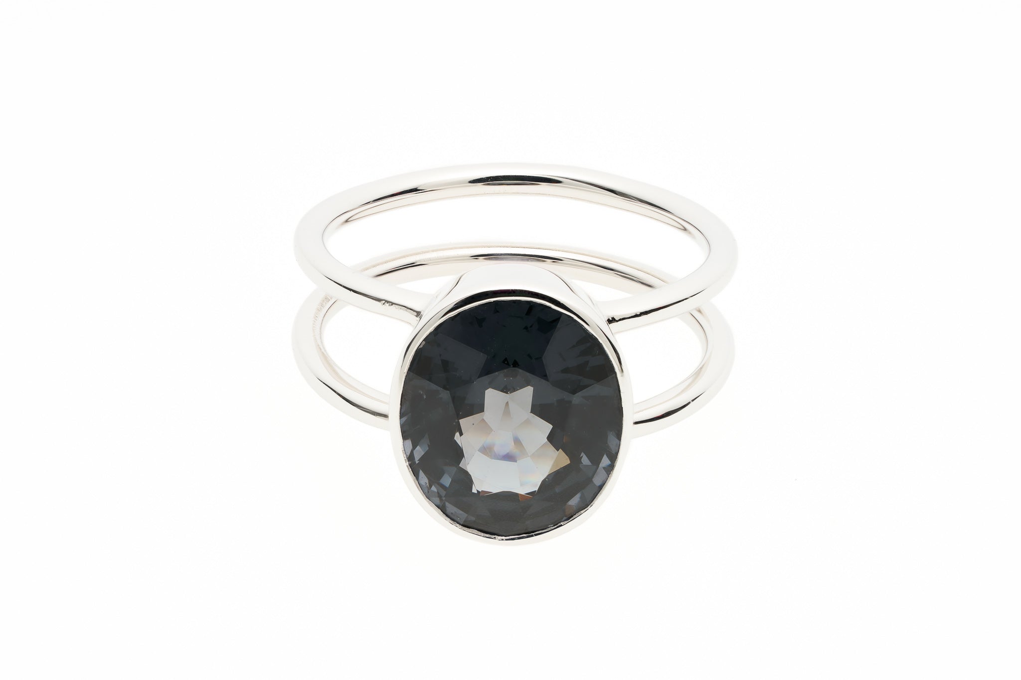 Spinell Ring